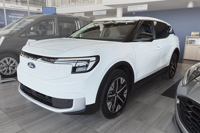 Lastkantskydd Ford Explorer EV 2024+ Svart Rostfritt Stål