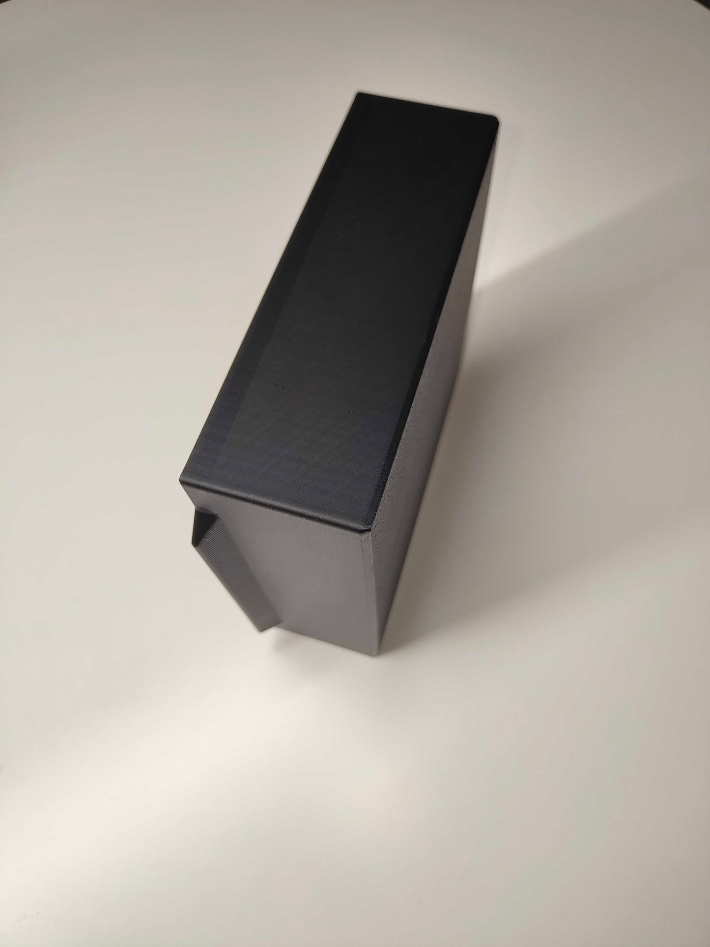 Tesla midter-konsol bricka Highland/Juniper