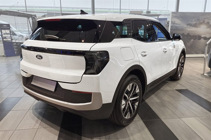 Lastkantskydd Ford Explorer EV 2024+ Svart Rostfritt Stål
