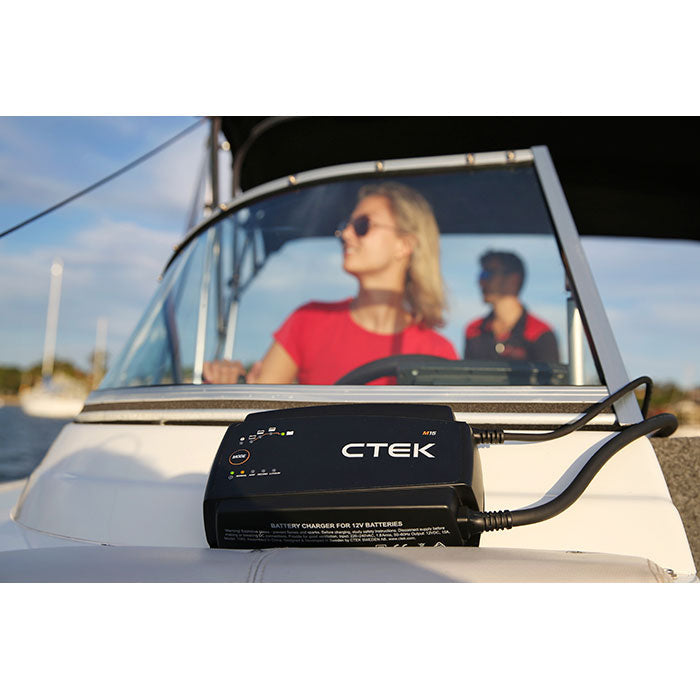 CTEK Marineladdare M15 12V Bly och LiFePo4 (3)