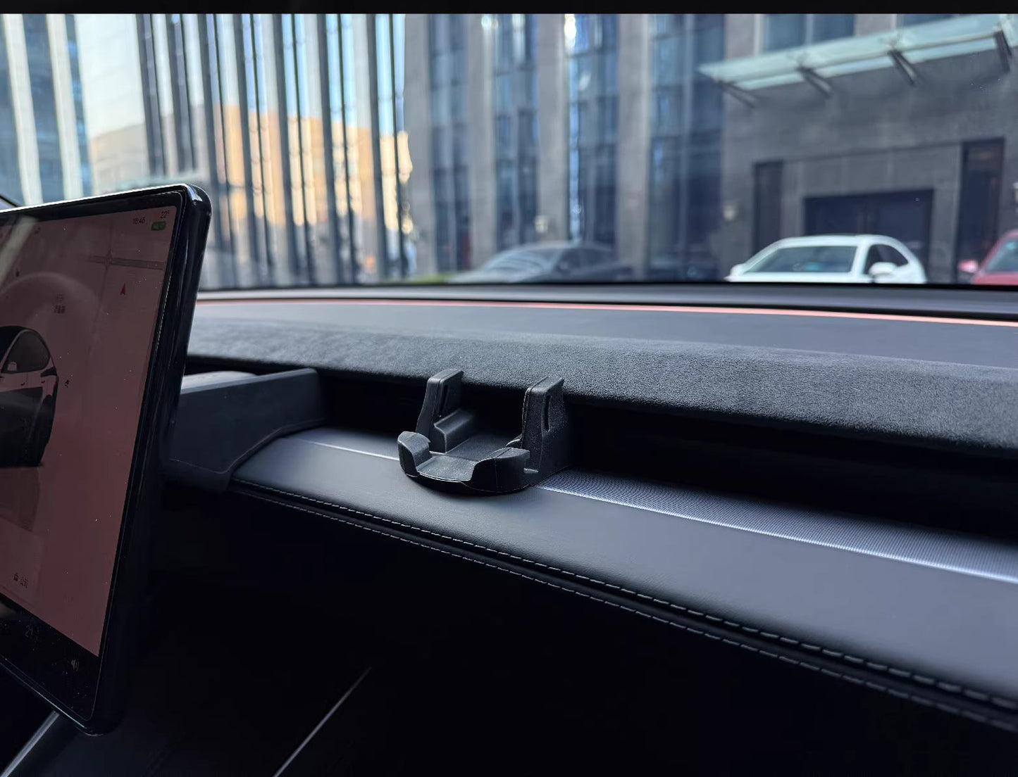 Telefonhållare för luftutsläpp: Tesla Model 3 Highland & Model Y Juniper